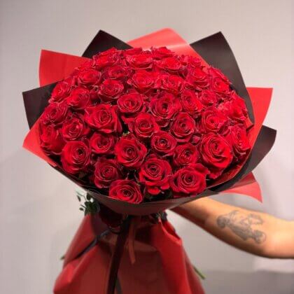 41 Kırmızı Ekvator Gül