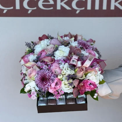 Çikolatalı Pink Aranjman